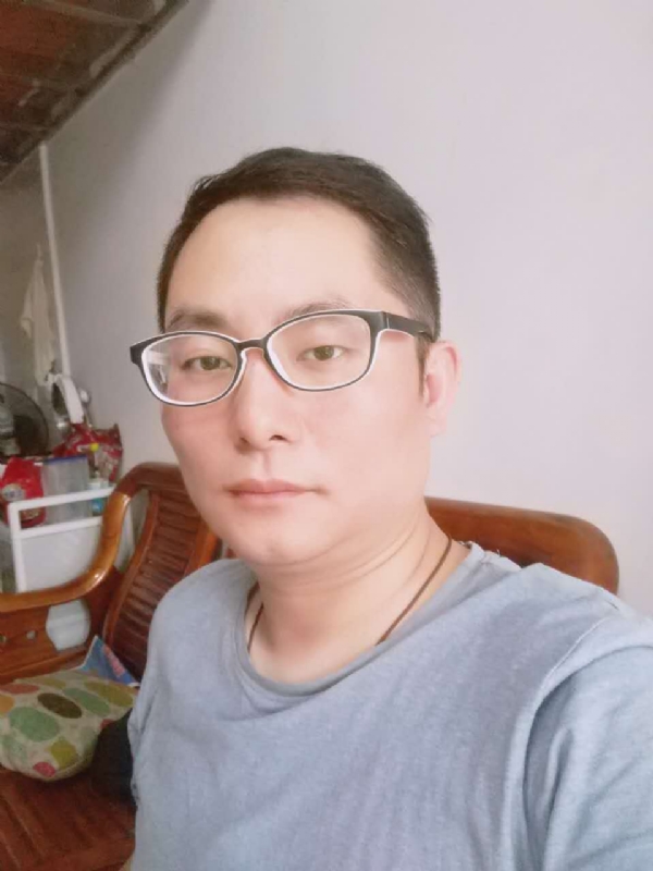 流星的尾巴的第一张照片--仙游相亲网