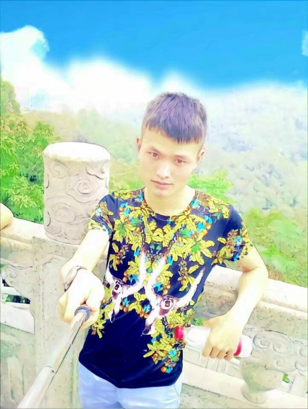孤独王者元首的第一张照片--仙游相亲网