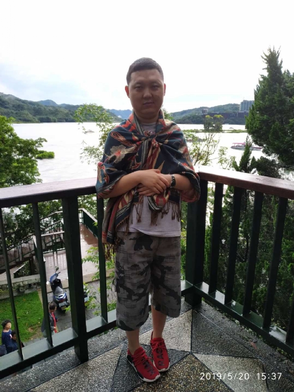爱情里的俩个人的第一张照片--仙游相亲网