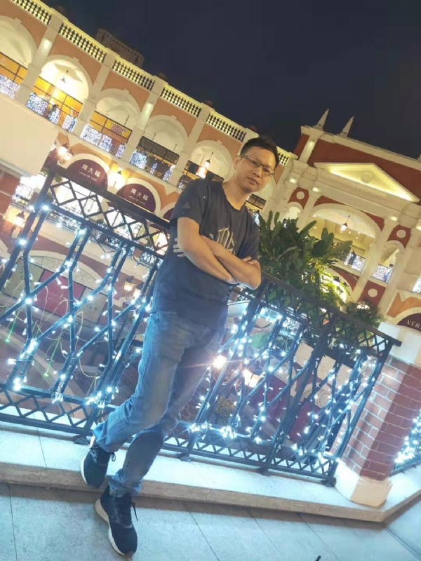 落单恋人的第一张照片--仙游相亲网