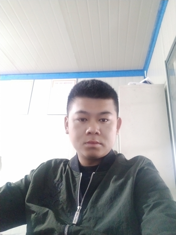 少校的第一张照片--仙游相亲网