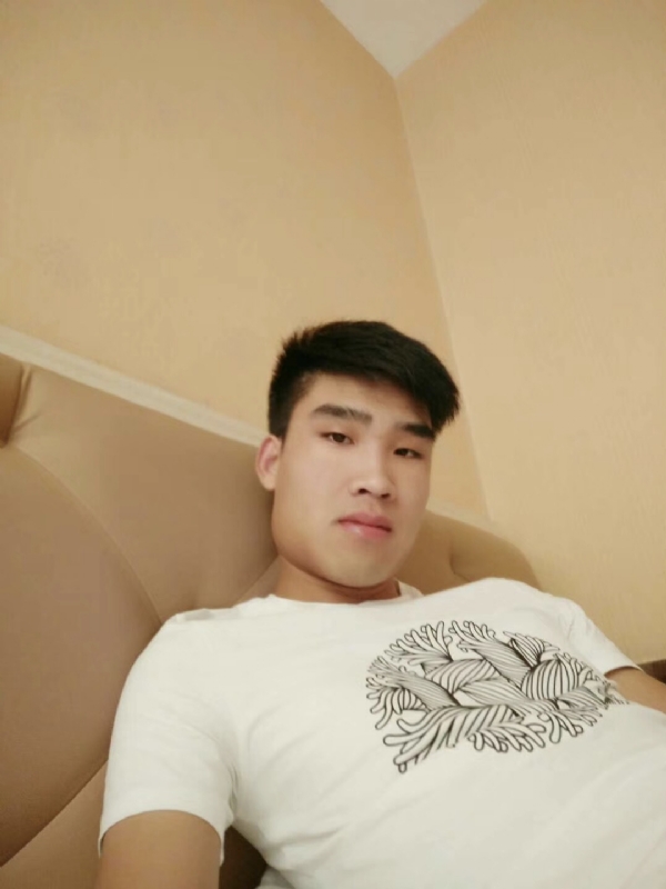 谁不曾孤单上路的第一张照片--仙游相亲网