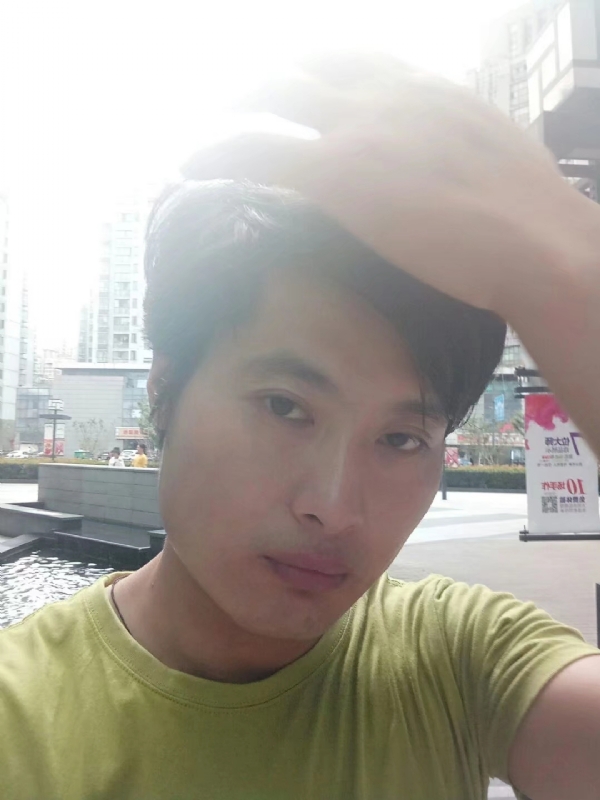 钢铁侠的第一张照片--仙游相亲网