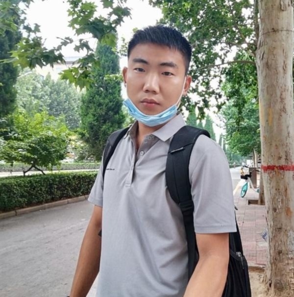 90年男征婚的第一张照片--仙游相亲网