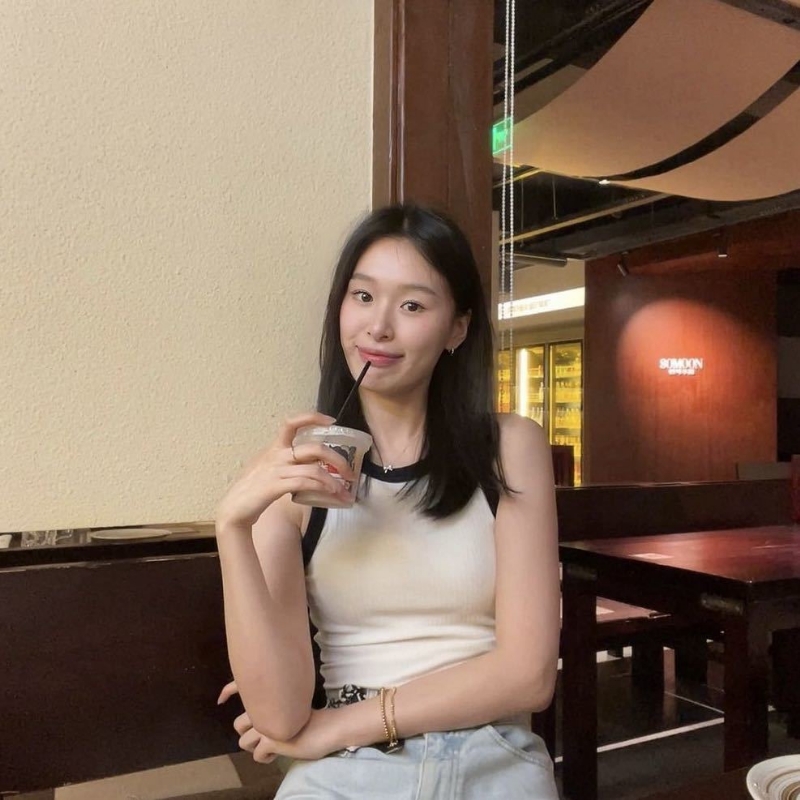 羽毛的第一张照片--仙游相亲网